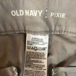 Old Navy Pixie Ankle Pants